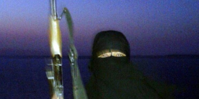 DEAŞ'ın İngilizce öğretmeni bombacısı tek tek anlattı!