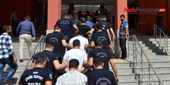 Karabük'te 11 kamu görevlisi adliyeye sevk edildi