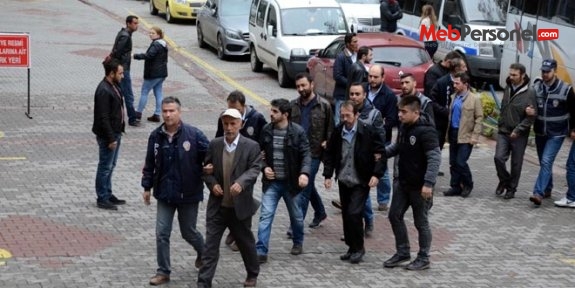 Zonguldak'ta FETÖ'den 11 kamu görevlisi tutuklandı