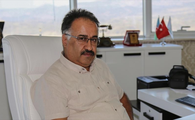 Iğdır Üniversitesi rektörü FETÖ'den tutuklandı