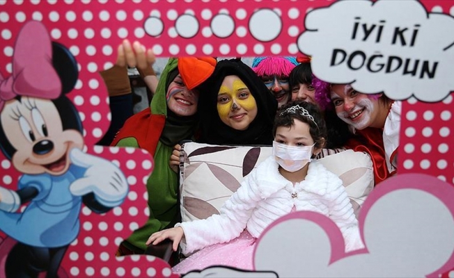 Lösemili Ece'ye 5 yıl sonra doğum günü