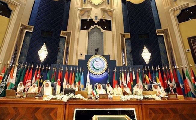 İslam dünyası ortak gençlik politikası oluşturulacak