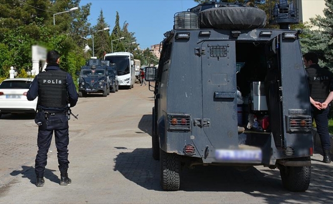 DBP'li Malazgirt Belediye Başkanı Halis Coşkun gözaltına alındı