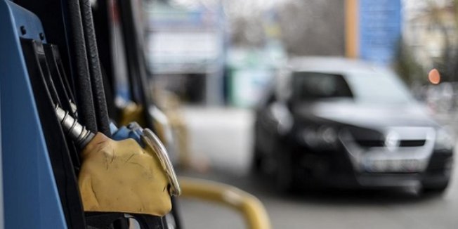 Motorine 17 kuruş zam yapıldı