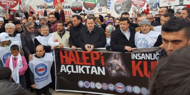 Memur-Sen yardım tırları Hatay'da