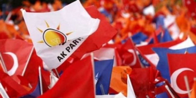 Ak Parti listesinde yer alan memurlar