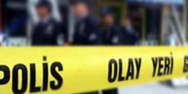 İstanbul Emniyet Müdürlüğü'nün girişinde silahlı çatışma