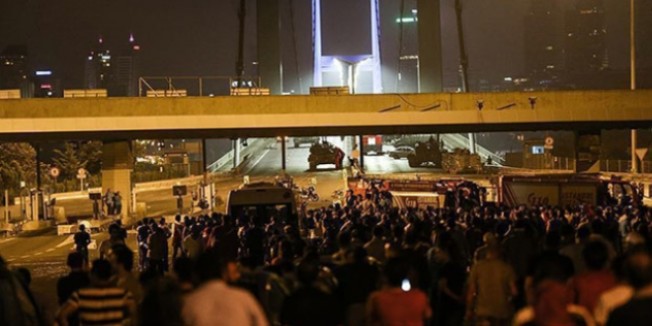 15 Temmuz ile 1960 darbesi benzerlik gösteriyor