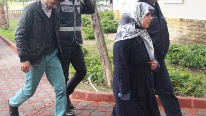 2 öğretmen FETÖ'den adliyede