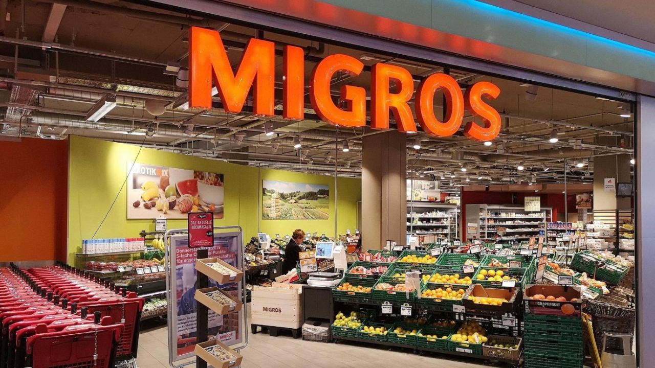 Migros’ta indirim günleri! Ayçiçek Yağı, Çikolata, Ton Balığı, Türk Kahvesi fiyatları dip yaptı…