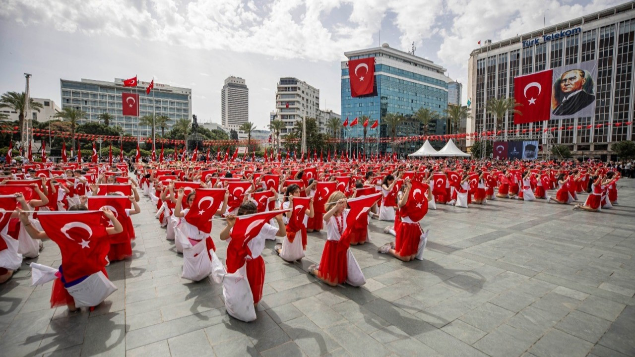 Bu il 23 Nisan’da ulaşımı ücretsiz yapıyor!