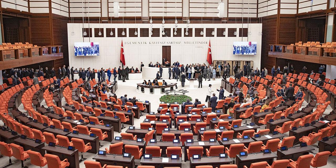 Temmuz ayında emekliye refah payı: Masada 2 formül var..