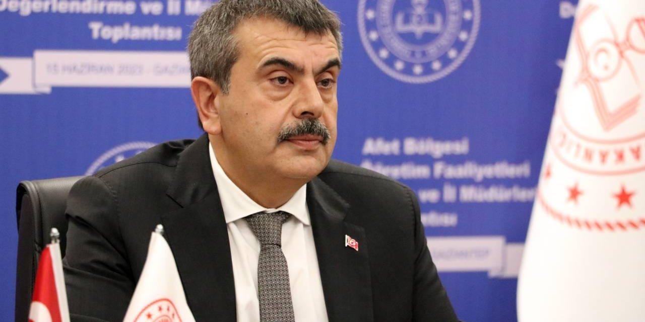 Bakan Tekin: Eğitim sadece Bakanlığın, okulların ve öğretmenlerin işi değil