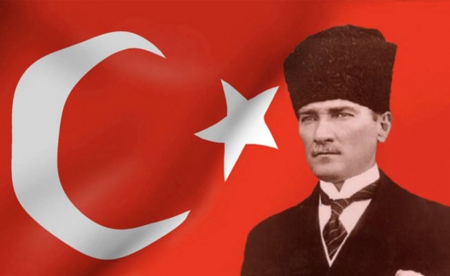Atatürk’ü Anlamlandıran ve Anlayan Bir Nesil Büyüyor