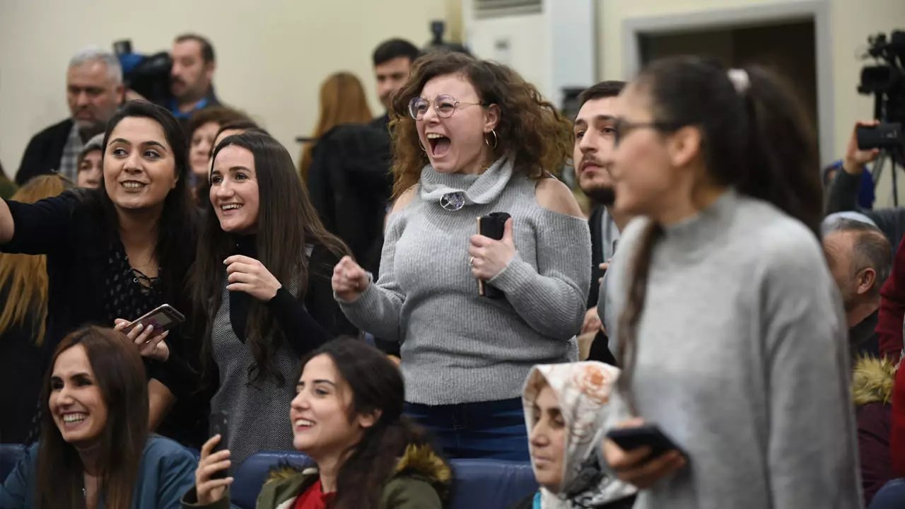 Öğretmen atamaları durdu: Özel eğitim öğrencileri mağdur oluyor…