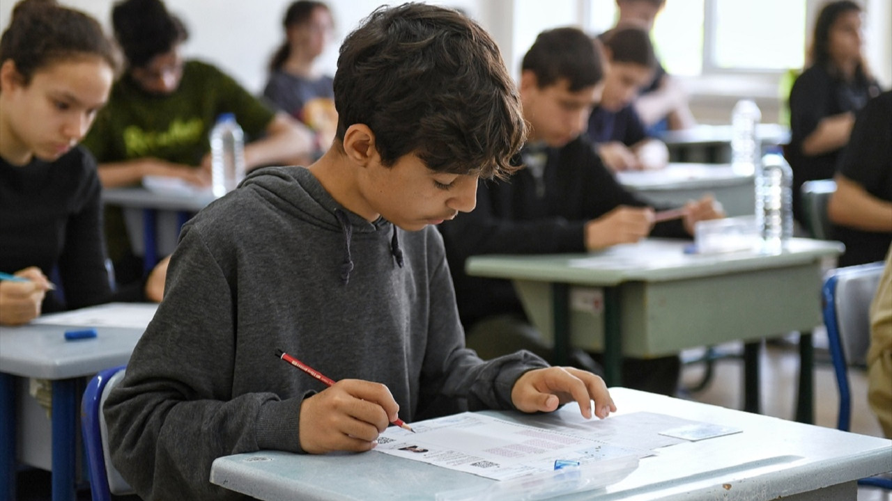 MEB’den yeni hamle! Ortak sınav soruları çoktan seçmeli mi olacak, klasik mi?