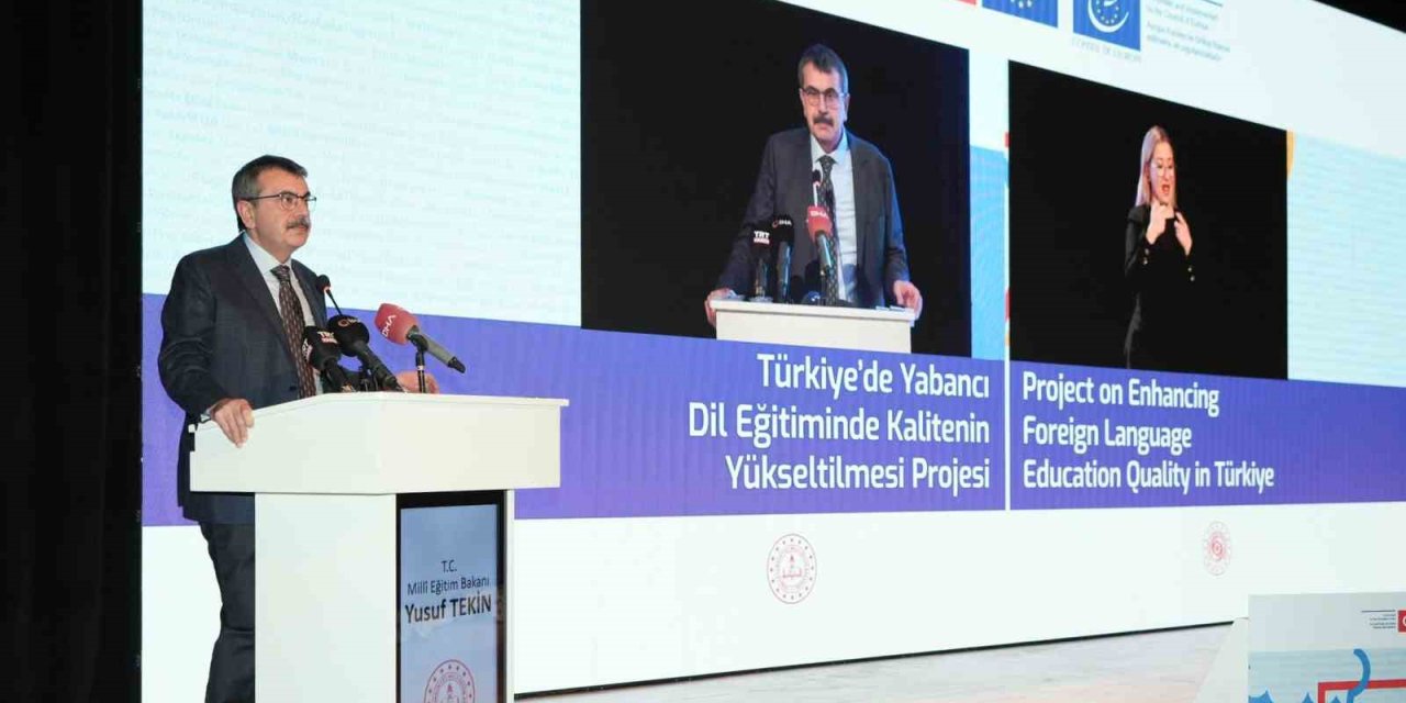 Bakan Yusuf Tekin'den Yabancı Dil Eğitimi Vurgusu!