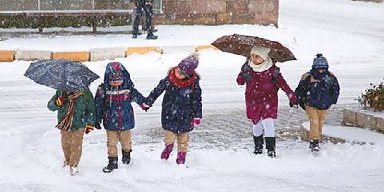 14 Şubat Cuma günü 12 İlimizde Okullar Tatil Edildi