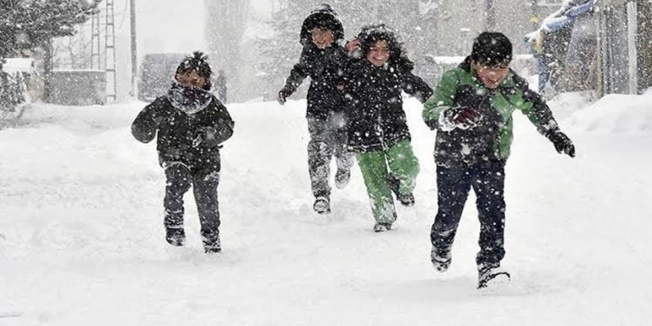 Eğitime Kar Engeli: Bu İlde Okullar Tatil Edildi