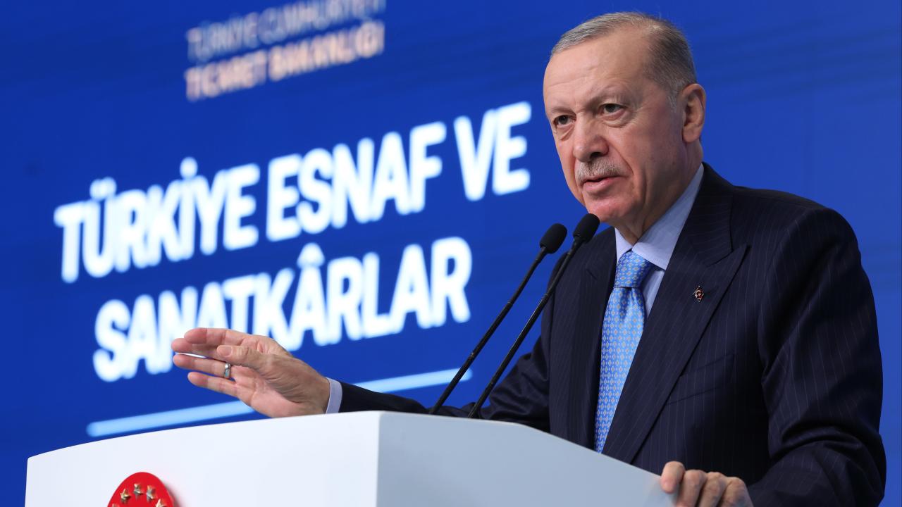 Cumhurbaşkanı Erdoğan'dan esnafa kredi müjdesi