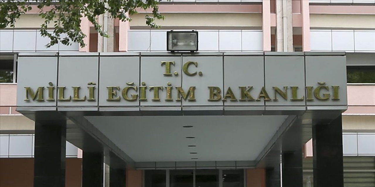 Öğretmenler ve öğrenciler dikkat! Meb'den önemli talimat: Tüm okullar uymak zorunda..
