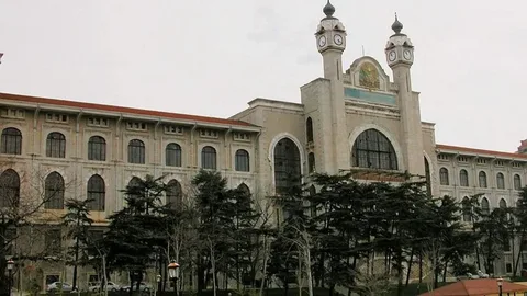 Marmara Üniversitesi 2025 Taban Puanları ve Başarı Sıralamaları Açıklandı!