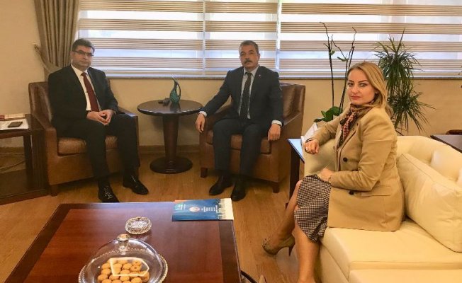 EĞİTİM-İŞ, BAKAN YARDIMCISI ORHAN ERDEM’LE GÖRÜŞTÜ