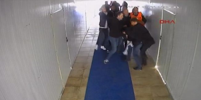 Milletvekilinden protokol görevlisine dayak