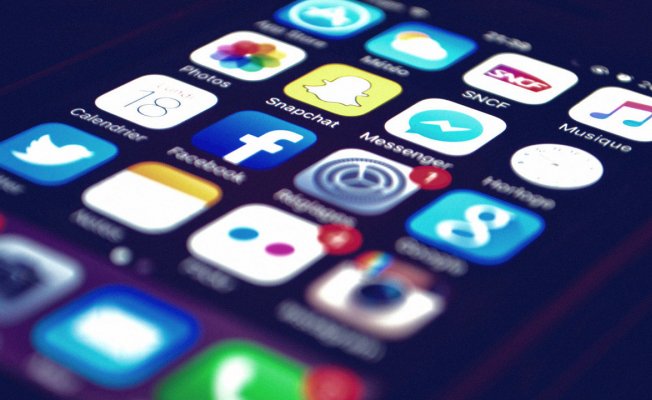 Çocukları 6 yaşından önce ekrandan uzak tutun