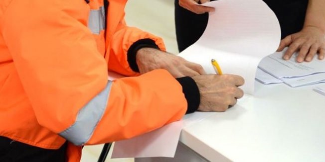 Taşeron işçiler kadroya kavuştu