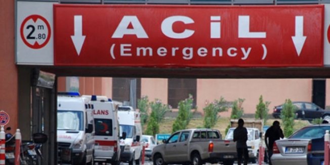 Priz tamir etmek isterken hastanelik oldu