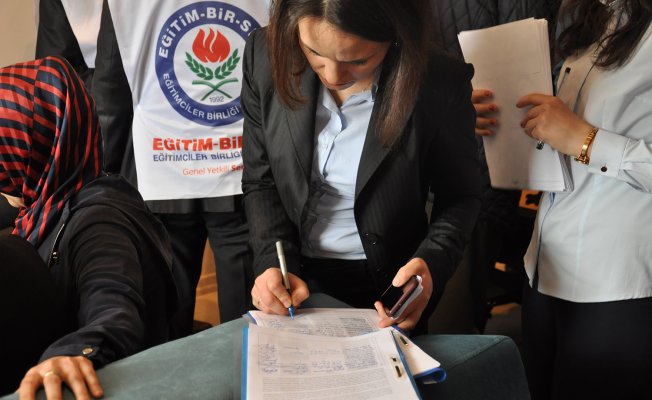 "Performans değerlendirme taslağına hayır diyor, şiddete karşı yasal düzenleme istiyoruz"