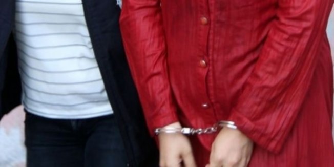 FETÖ'cü oğlunu polisten kaçıran anneye 15 yıl hapis