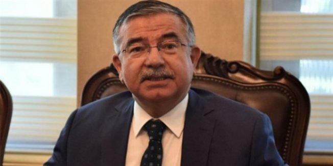 Bakan Yılmaz: Kütüphanenin tüm kitaplarını okudum