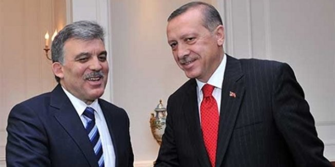 Abdullah Gül, Erdoğan'ı arayıp tebrik etti