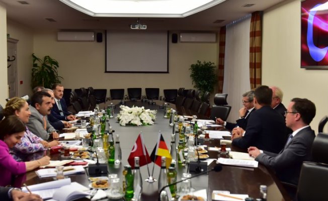 Müsteşar Tekin, Almanya Büyükelçisi Erdmann’ı kabul etti