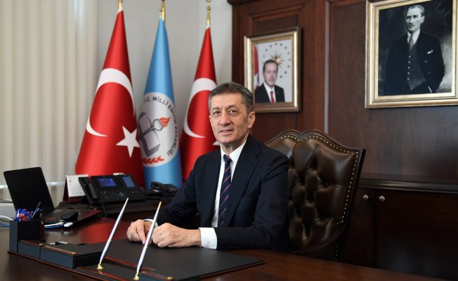 Bakan Ziya Selçuk Velilere Mektup Yazdı