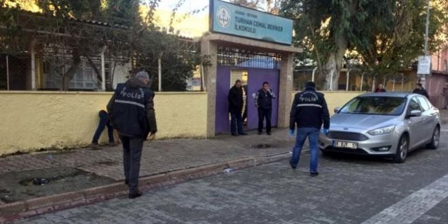 Liseli Azad, bıçaklı kavgada hayatını kaybetti