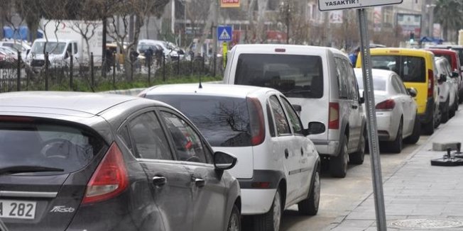 Arabasını bina önüne park edenler dikkat!