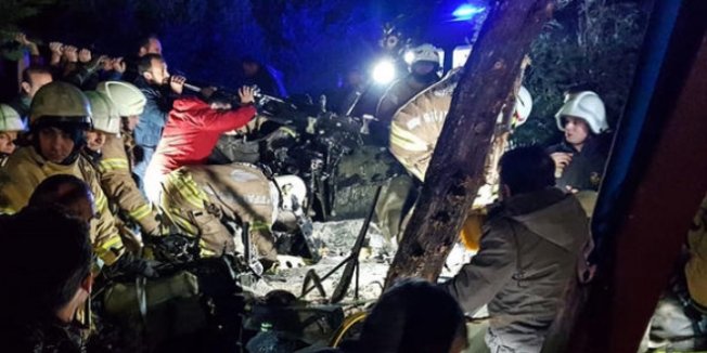 Düşen helikopterdeki 4 asker şehit oldu