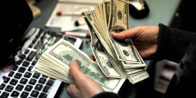 Dolar 'Fed' etkisiyle düşüşe geçti