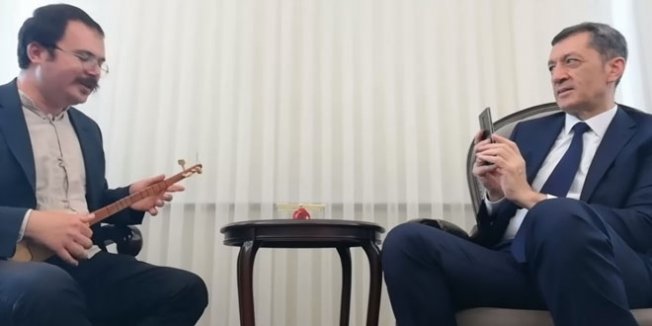 Usta Bakan  Selçuk'a cura çaldı