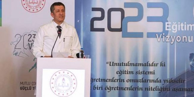 Bakan Selçuk: Önlük sadece kıyafet değil