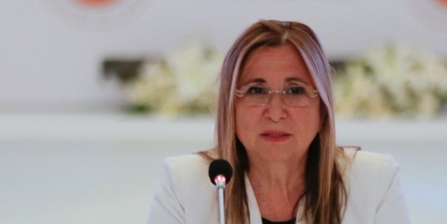 Pekcan'dan artan maske fiyatlarıyla ilgili açıklama