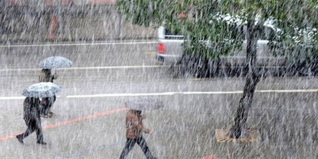 Meteoroloji yarın için uyardı... Sağanak ve kar bekleniyor