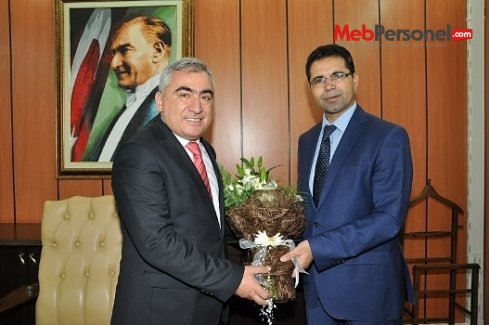 YENİ MÜDÜR GÖREVE BAŞLADI