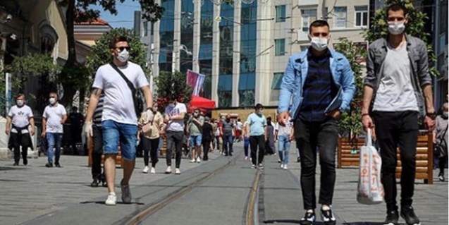 Prof. Ateş Kara: Yeni vakalar daha hafif geçiyor