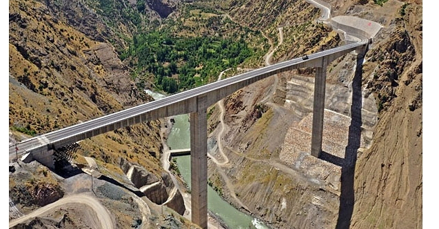 Türkiye'nin en yüksek köprüsü açılıyor