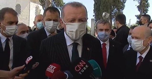 "İlk namaza 350 bin kişi iştirak etmiş"