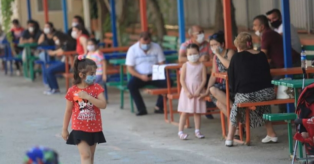 Aile hekimlerinden ailelere önemli uyarı... Milyonlarca çocuk için bu yıl bir ilk yaşanacak!